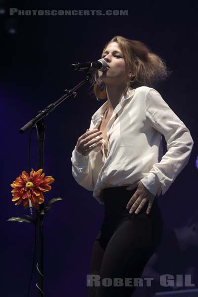 SELAH SUE - 2016-06-25 - PARIS - Hippodrome de Longchamp - Paris - 